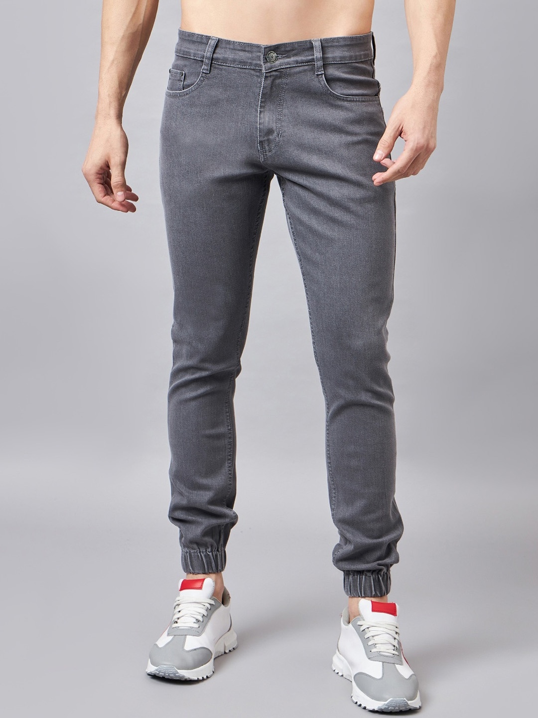 

STUDIO NEXX Men Clean Look Mid-Rise Stretchable Denim Joggers, Grey