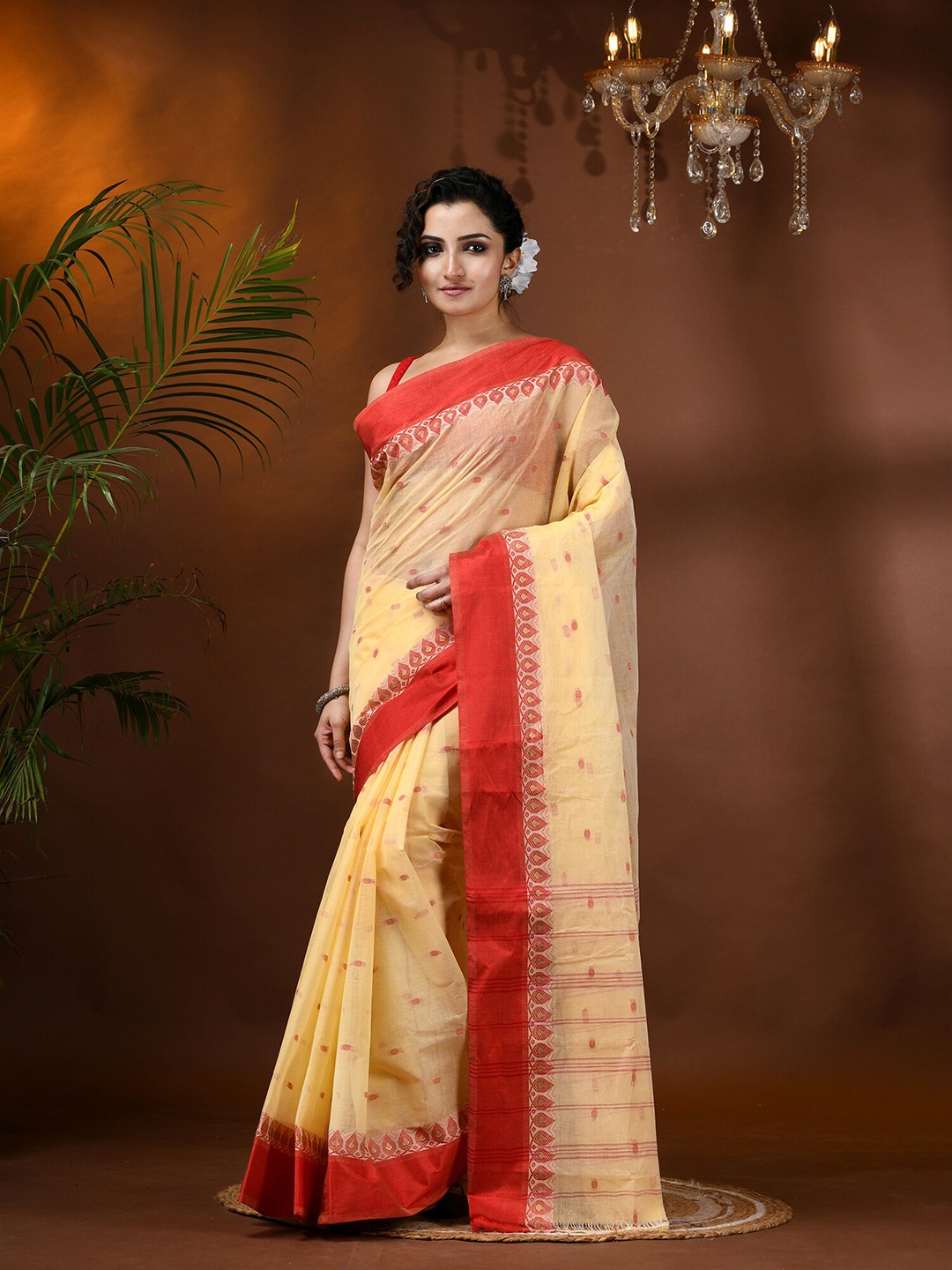 

DESH BIDESH Ethnic Motifs Pure Cotton Taant Saree, Cream