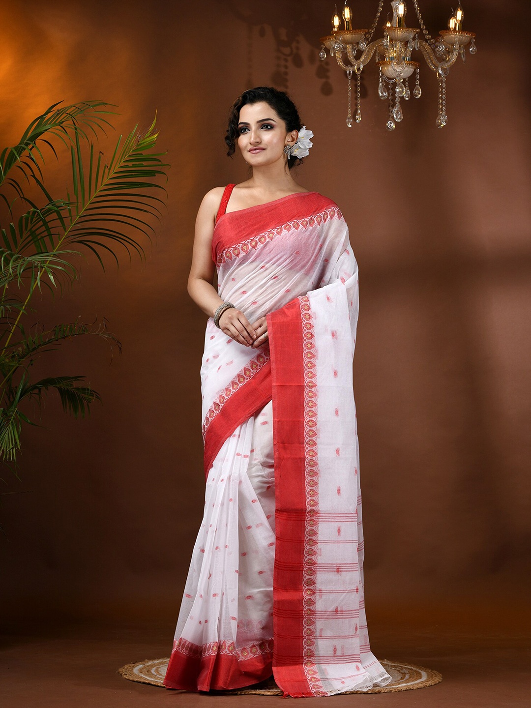 

DESH BIDESH Ethnic Motifs Pure Cotton Taant Saree, White