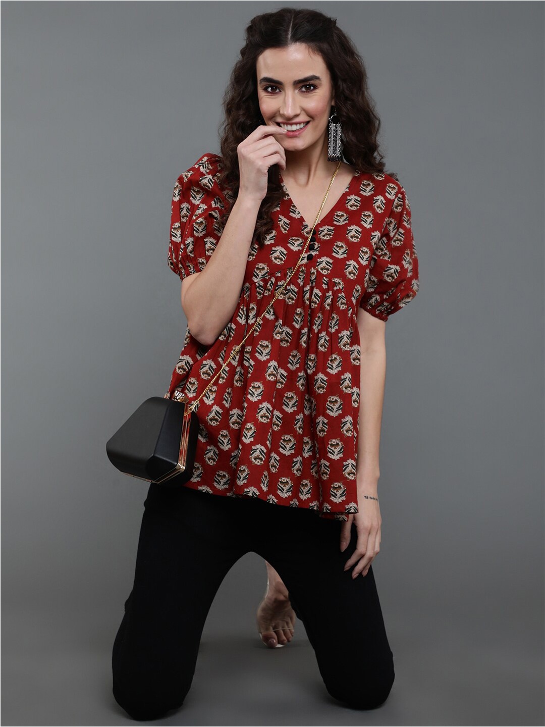 

antaran Printed V-Neck Puff Sleeves A-Line Tunic, Red