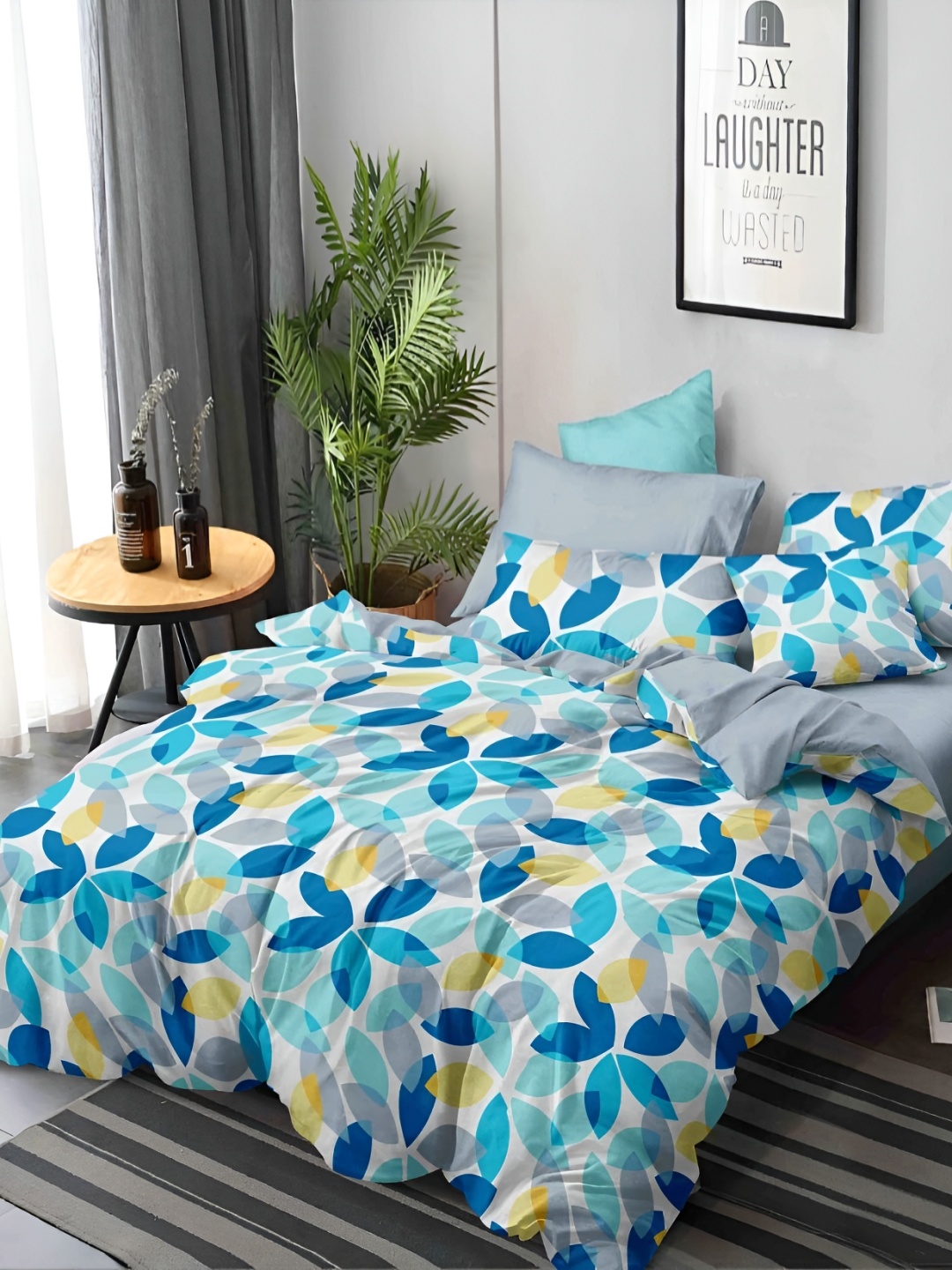 

RRC Yellow & Blue Geometric Printed Single Cotton Duvet Cover