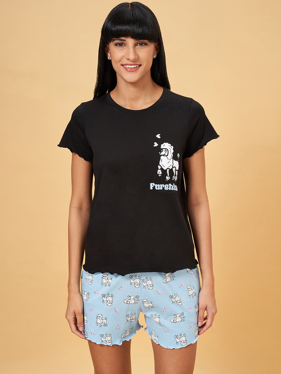 

Dreamz by Pantaloons Graphic Printed T-shirt With Shorts, Black