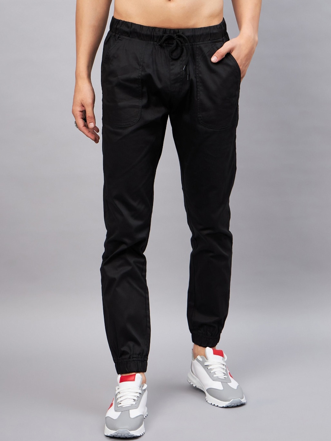 

STUDIO NEXX Men Relaxed Mid Rise Pure Cotton Joggers, Black