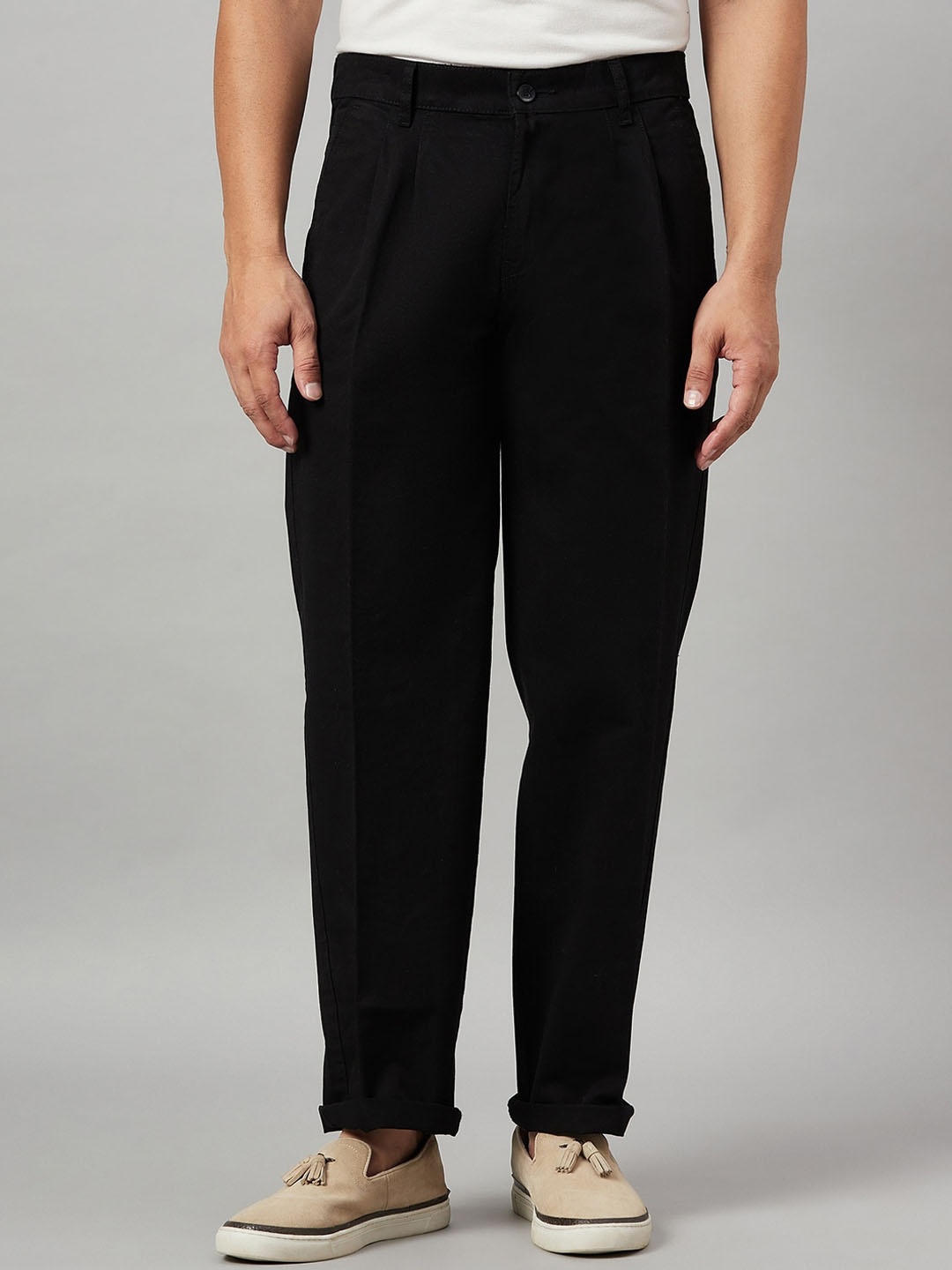 

STUDIO NEXX Men Relaxed Mid-Rise Cotton Regular Trousers, Black