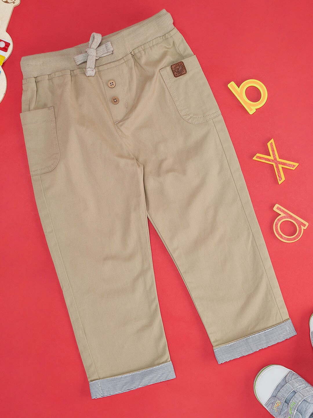 

YU by Pantaloons Infant Boys Side Mid- Rise Joggers, Beige