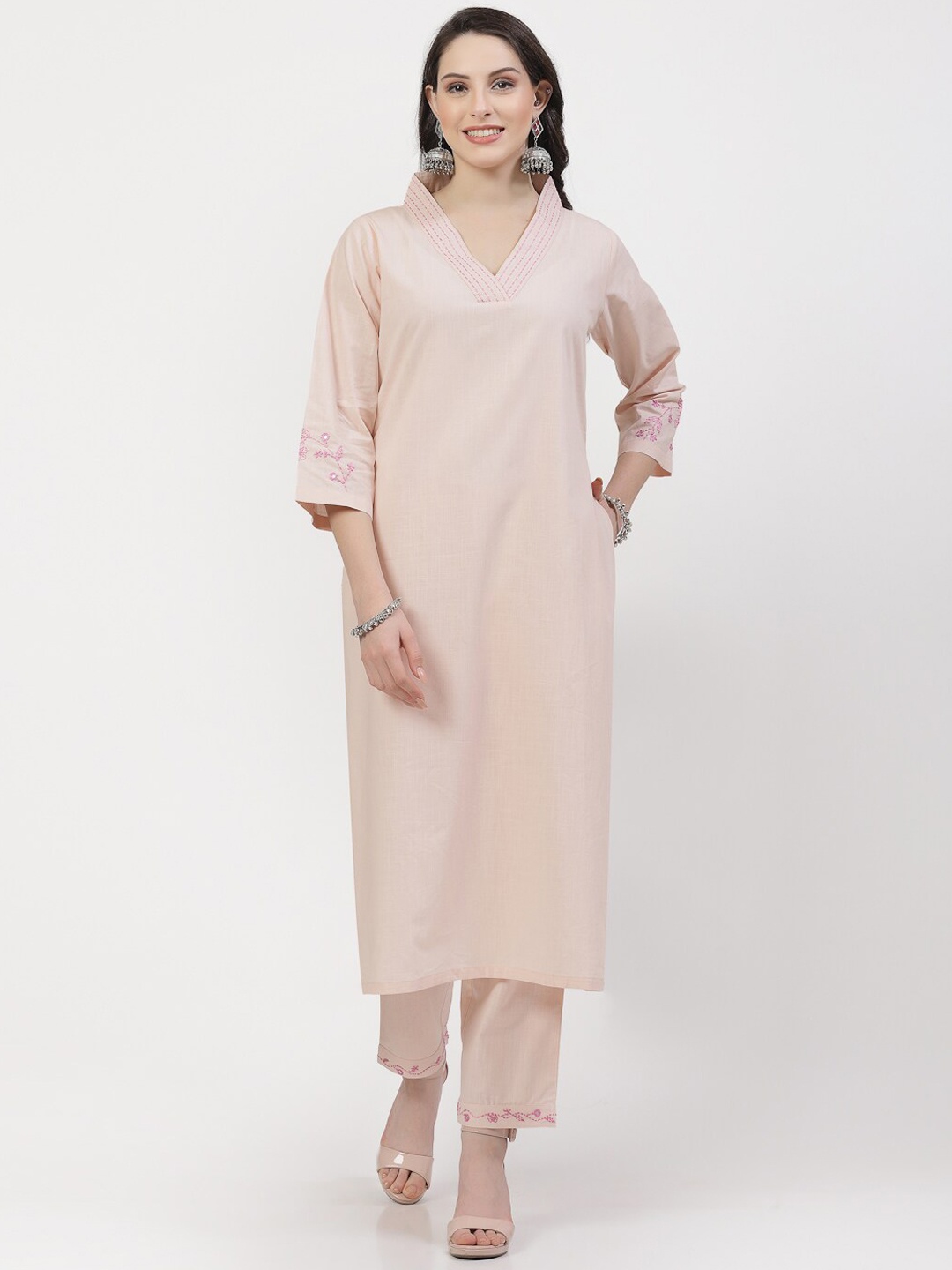 

DART STUDIO V-Neck Thread Work Pure Cotton A-Line Kurta with Trousers, Pink