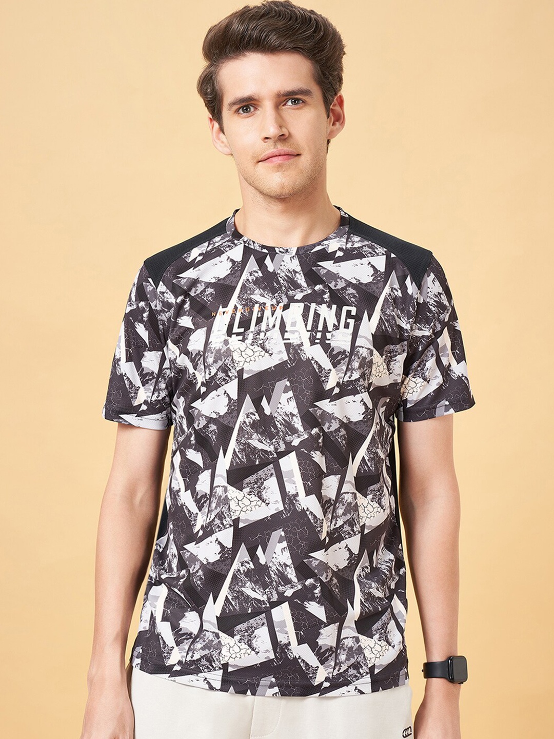 

Ajile by Pantaloons Printed Slim Fit Sports T-shirt, Black