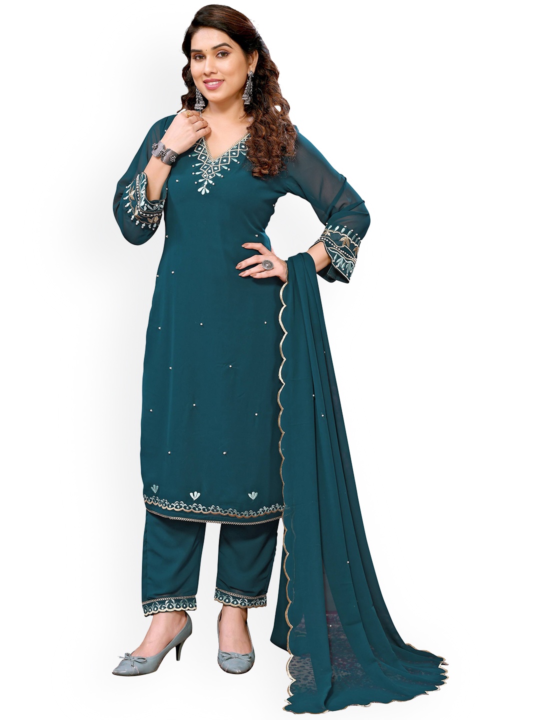 

Krimmple Floral Embroidered Regular Kurta With Trousers & Dupatta, Blue