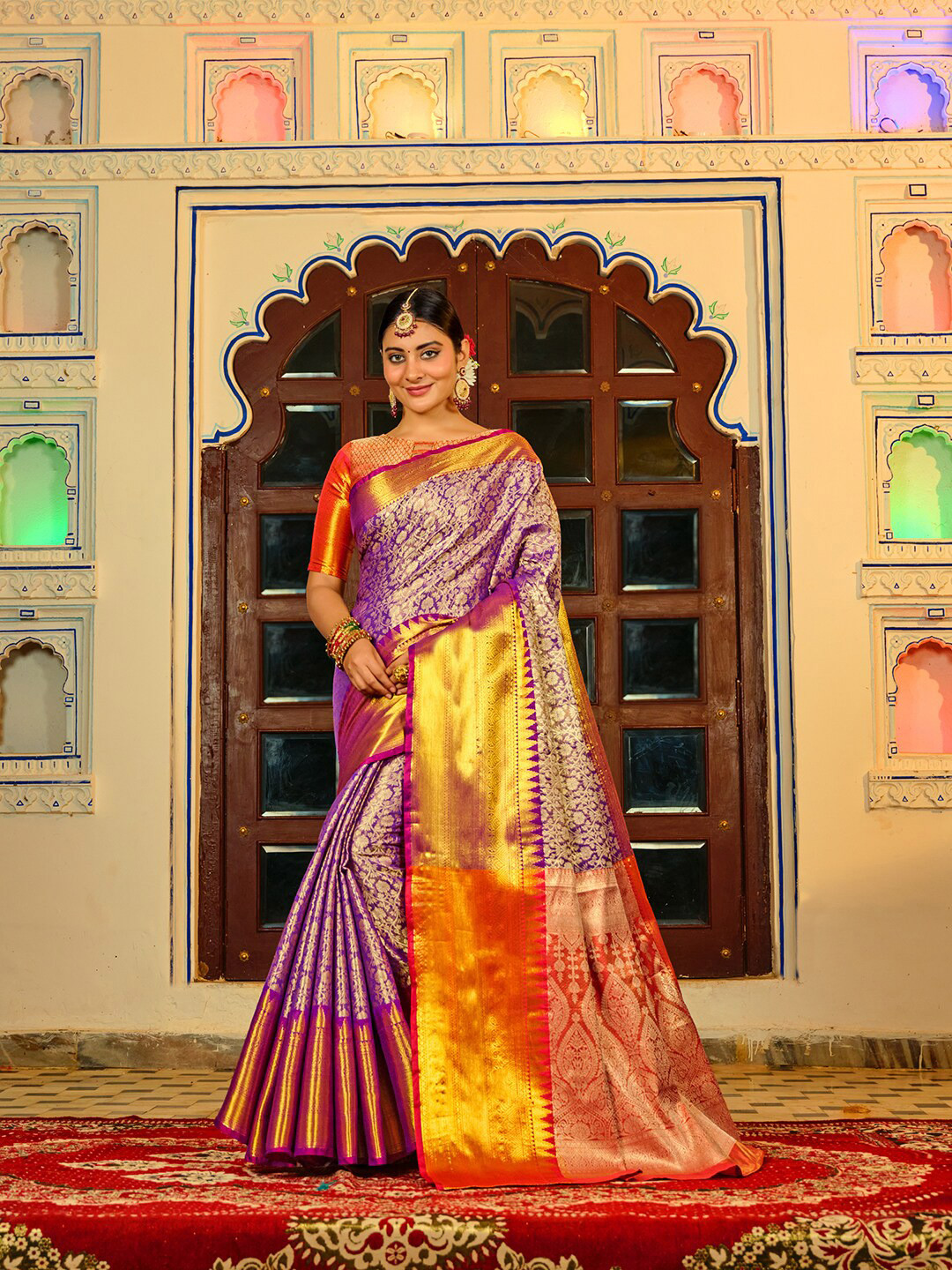 

JUST FASHION Floral Woven Design Zari Kanjeevaram Saree, Purple