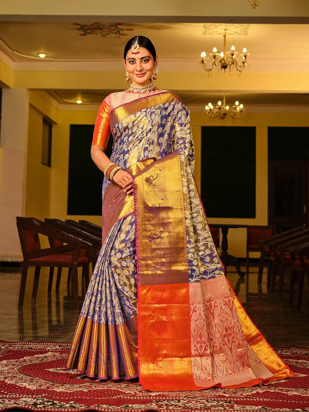 

JUST FASHION Woven Design Zari Kanjeevaram Saree, Purple