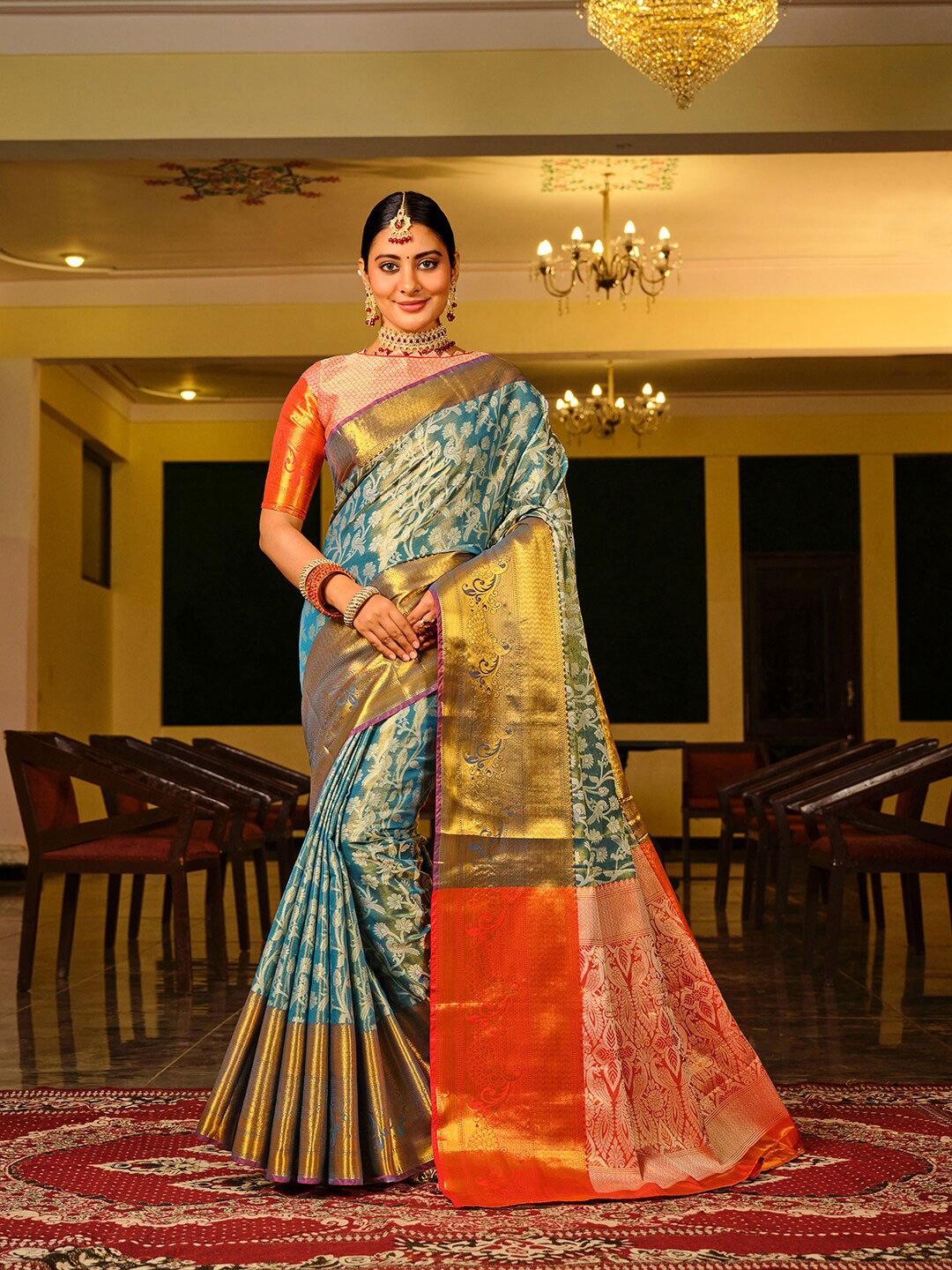 

JUST FASHION Ethnic Motifs Zari Kanjeevaram Saree, Teal