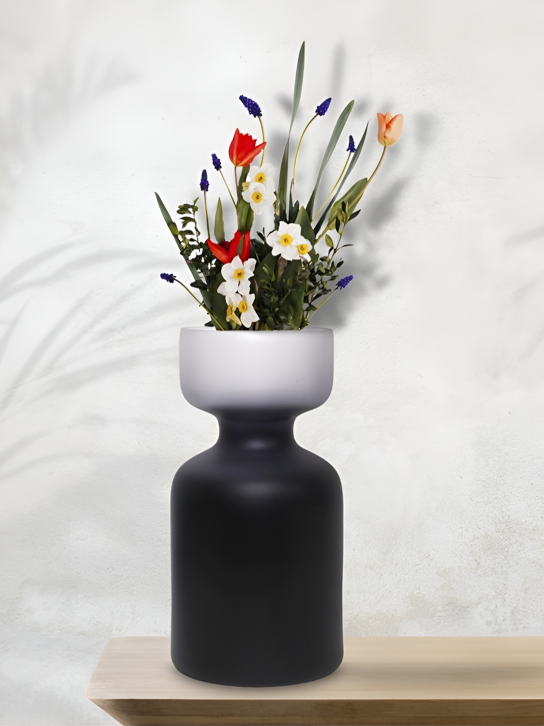 

Clovefry Black & White Colourblocked Glass Vase