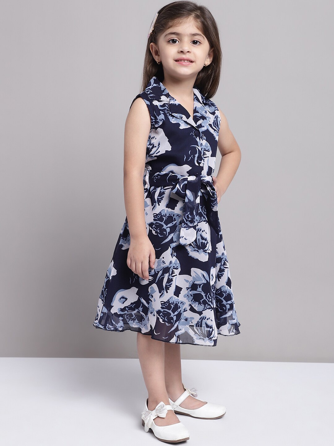 

MINI & MING Girls Floral Print V-Neck Sleeveless Georgette Fit & Flare Dress, Navy blue