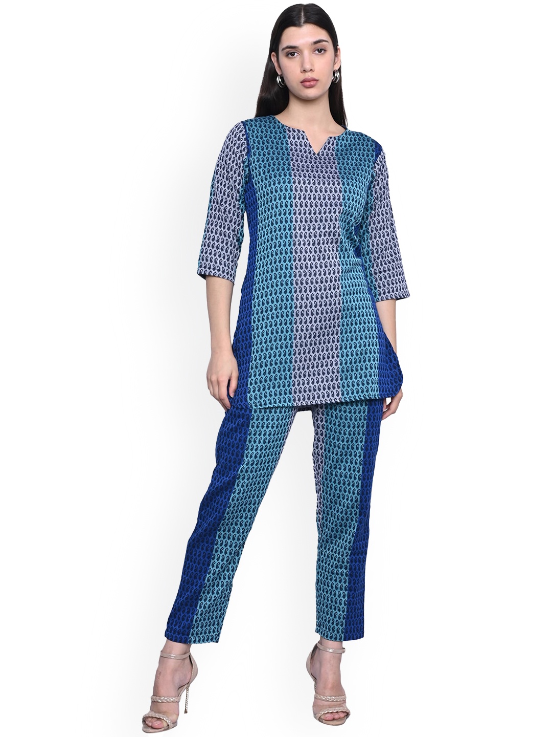 

VINISHAA KLOTHING Printed Kurta Set, Blue
