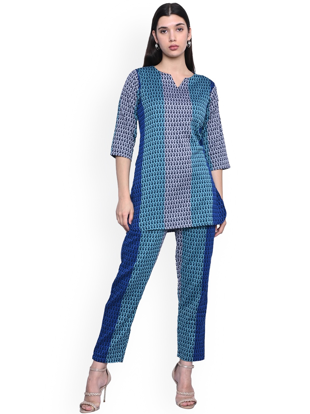 

VINISHAA KLOTHING Printed Kurta Set, Blue
