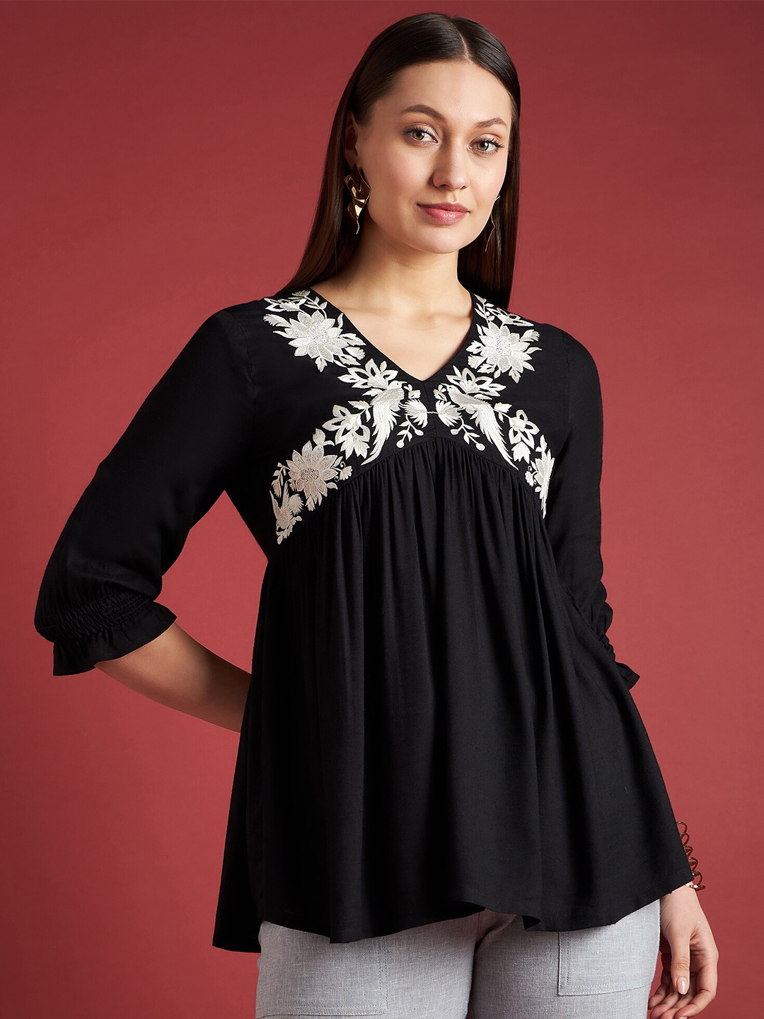 

all about you Floral Embroidered V-Neck Gathered Detailed Empire Top, Black