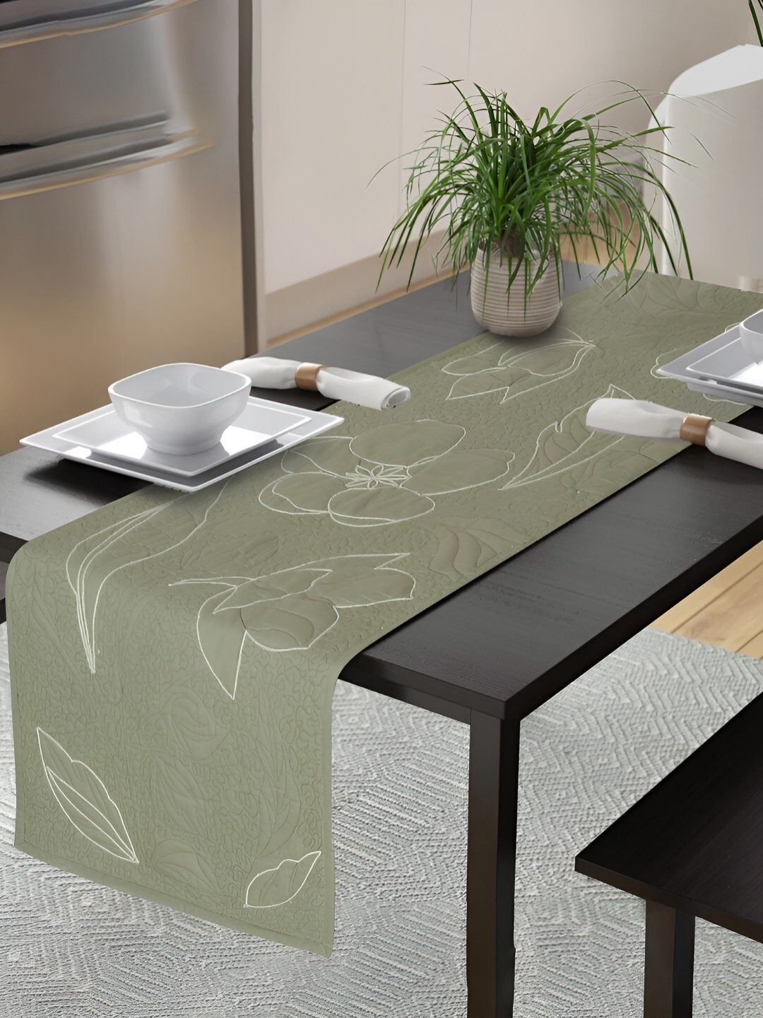 eyda Olive-Green Ethnic Motifs Quilted Cotton Table Runner