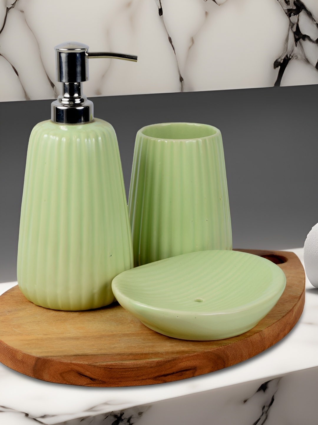 

Kaolinite Green & Silver-Toned 3Pcs Striped Ceramic Classic Glossy Soap Dispensers