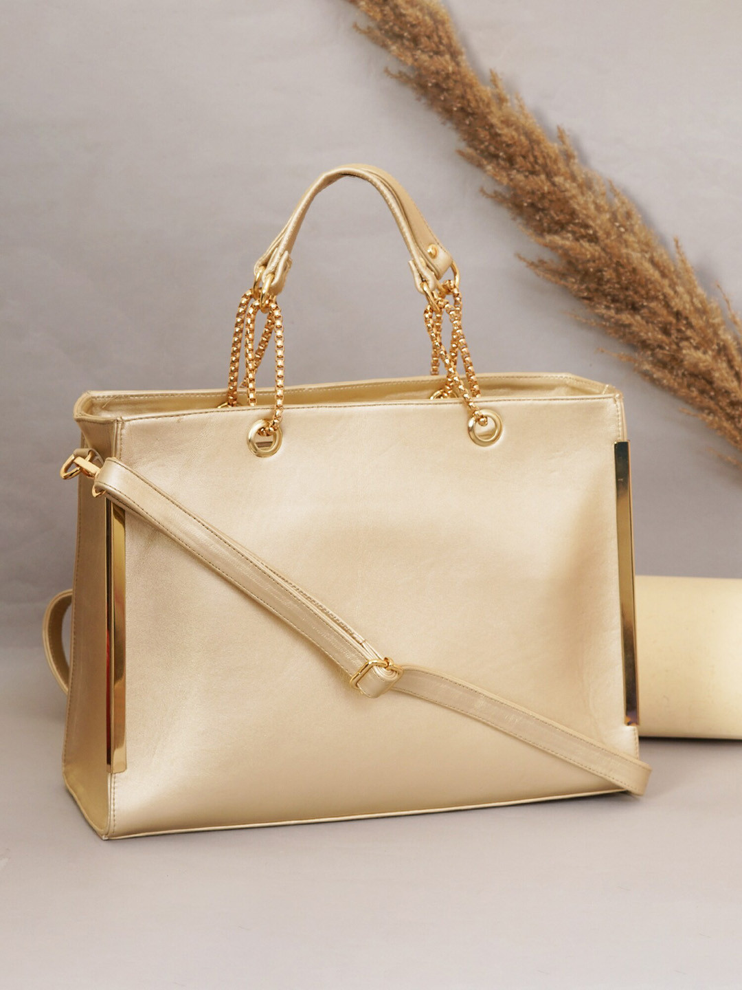 

FABBHUE Structured Oversized Handheld Bag, Gold