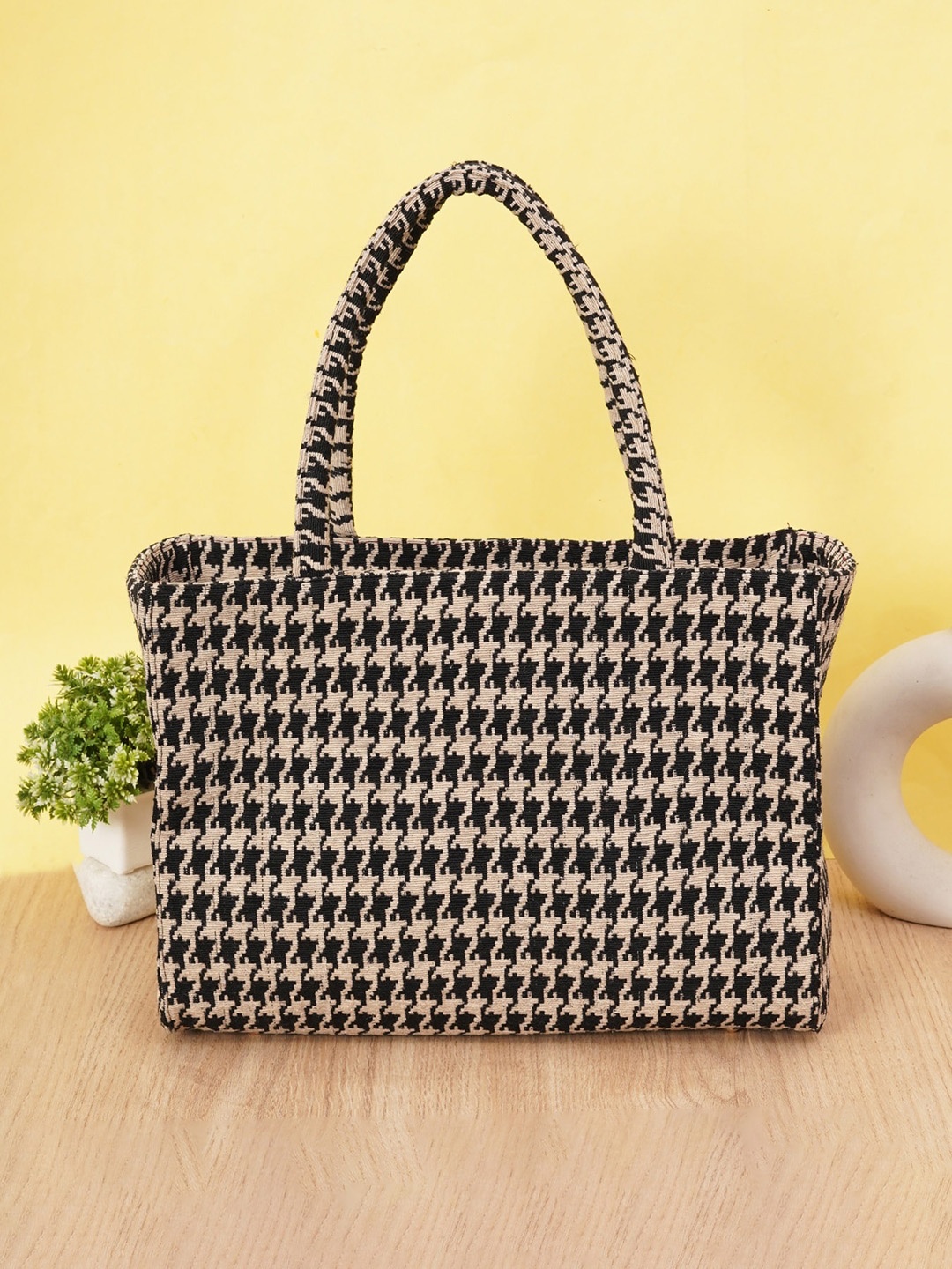 

FABBHUE Printed Structured Jacquard Handheld Bag, Black