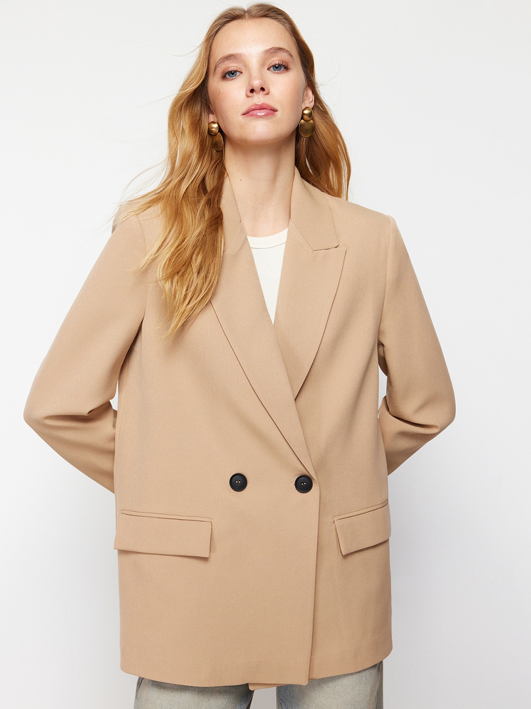 

Trendyol Notched Lapel Double-Breasted Blazer, Camel brown