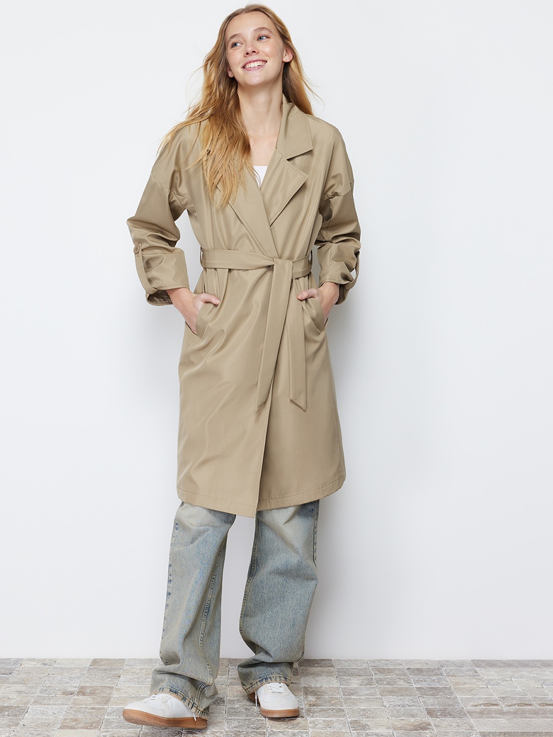 

Trendyol Notched Lapel Collar Regular Fit Front-Open Longline Overcoat, Khaki