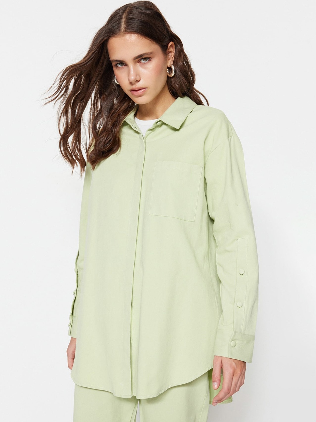 

Trendyol Collar Neck Shirt & Trousers Co-Ords, Green