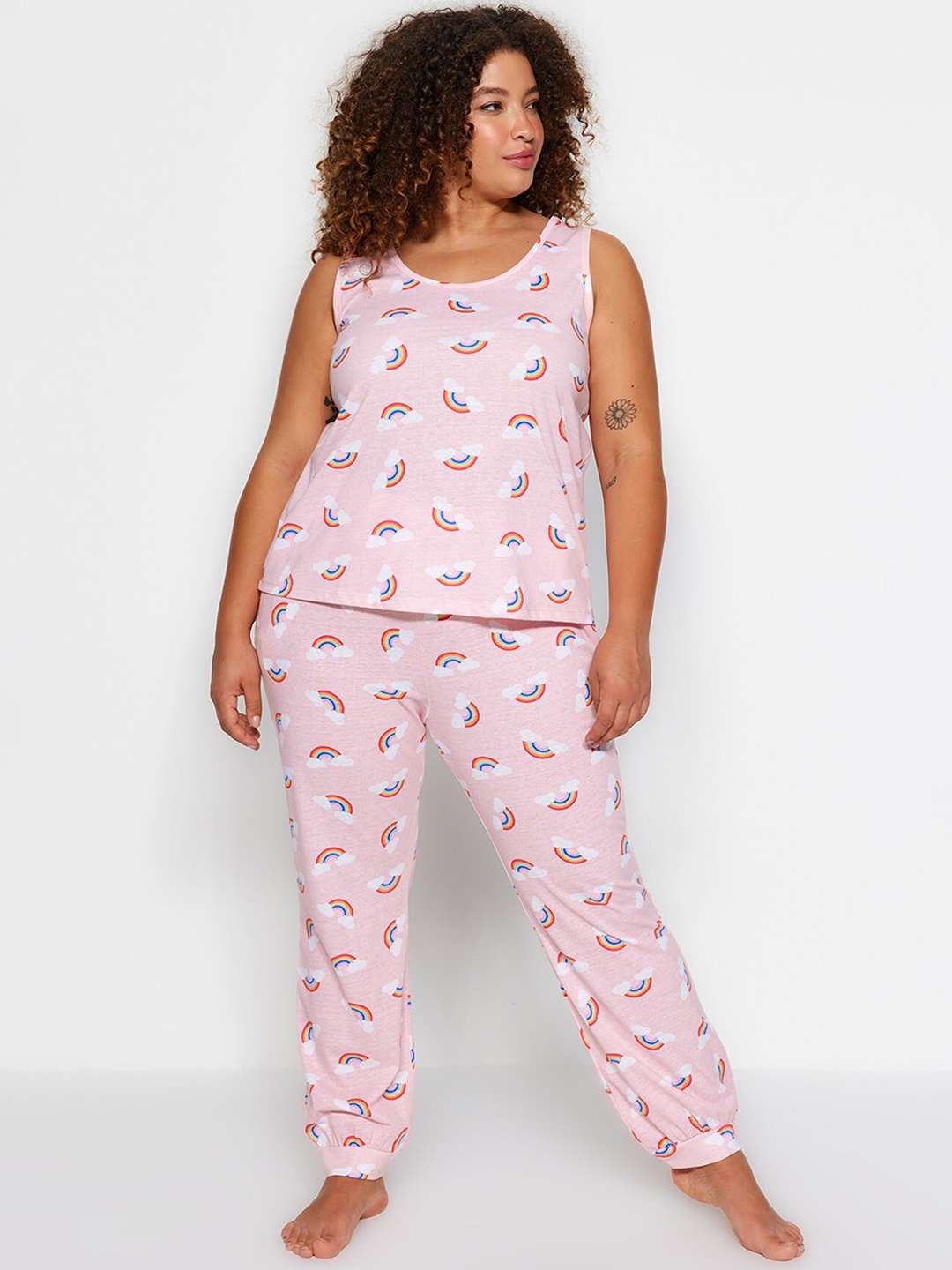 

Trendyol Plus Size Conversational Printed Night suit, Pink