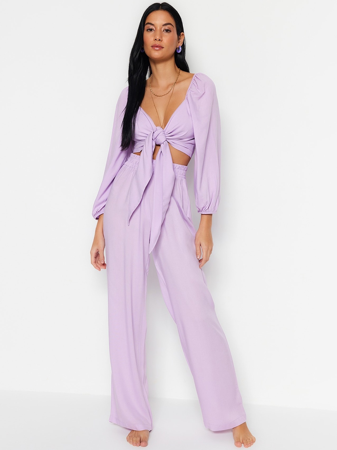 

Trendyol V-Neck Tie-Up Detail Crop Top With Trousers Night Suit, Purple
