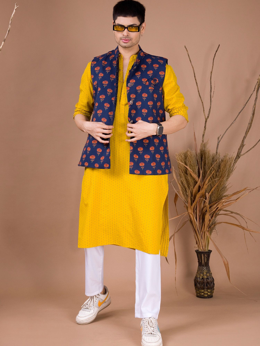 

SHIWAM ETHNIX Men Printed Regular Kurta with Pyjamas, Yellow