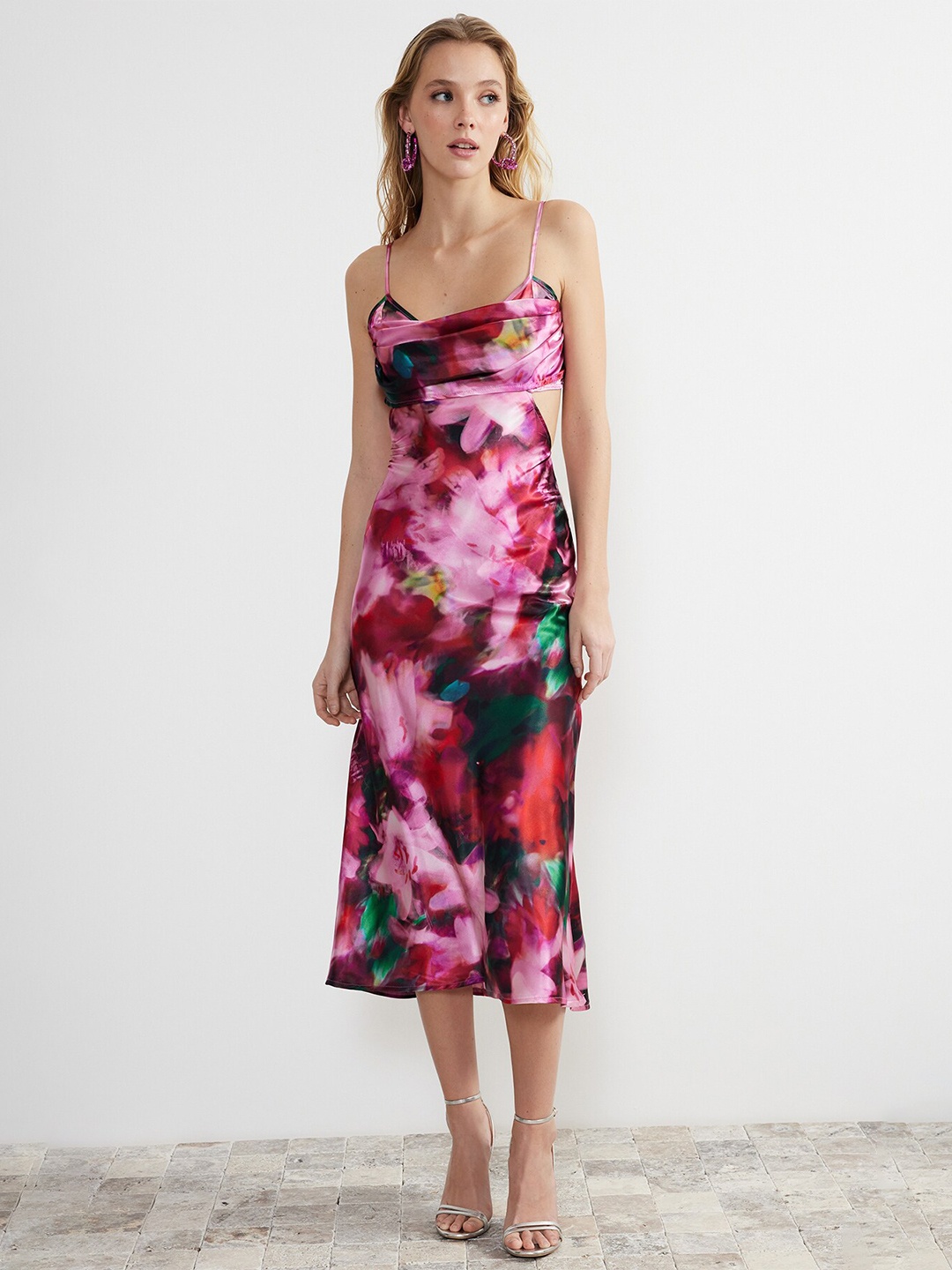 

Trendyol Tie and Dye Print Fit and Flare Midi Dress, Pink