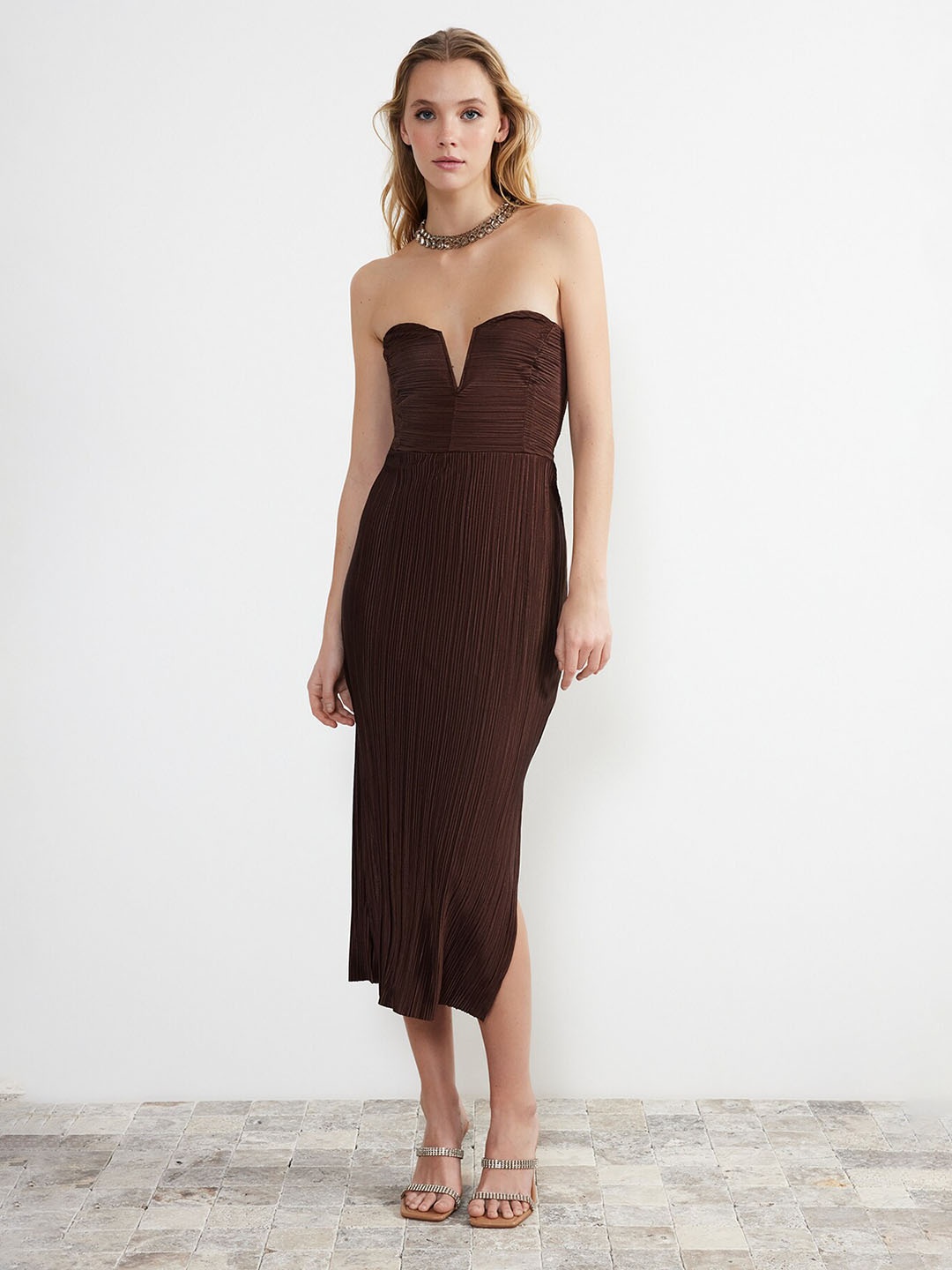 

Trendyol Strapless Midi Sheath Dress, Coffee brown