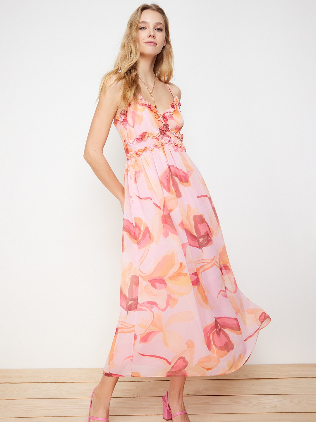 

Trendyol Women Shoulder Straps Floral Printed Empire Midi Dress, Peach