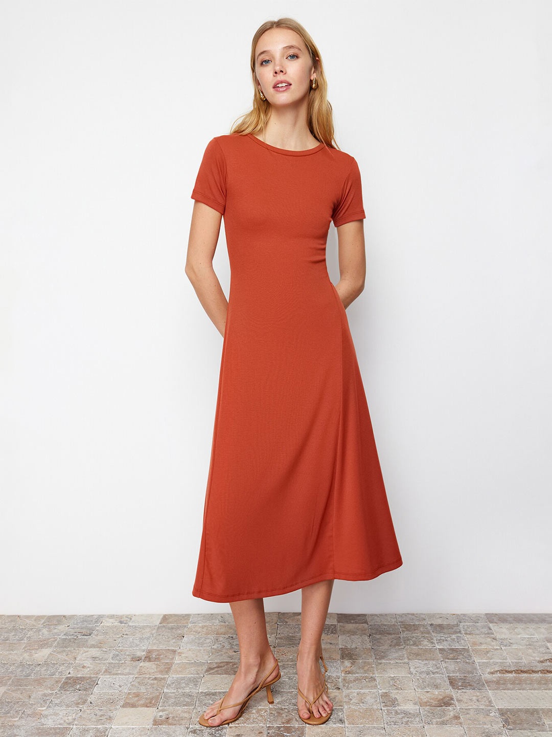 

Trendyol Women A-Line Solid Midi Dress, Na
