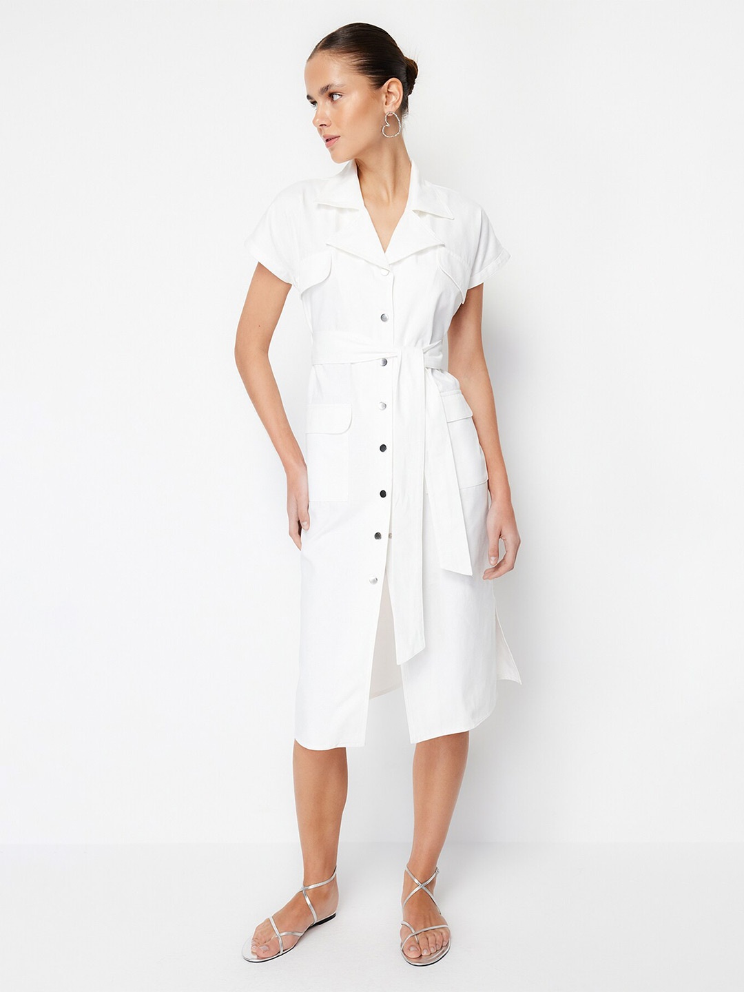 

Trendyol Women Shir collar Shirt Midi Dress, White