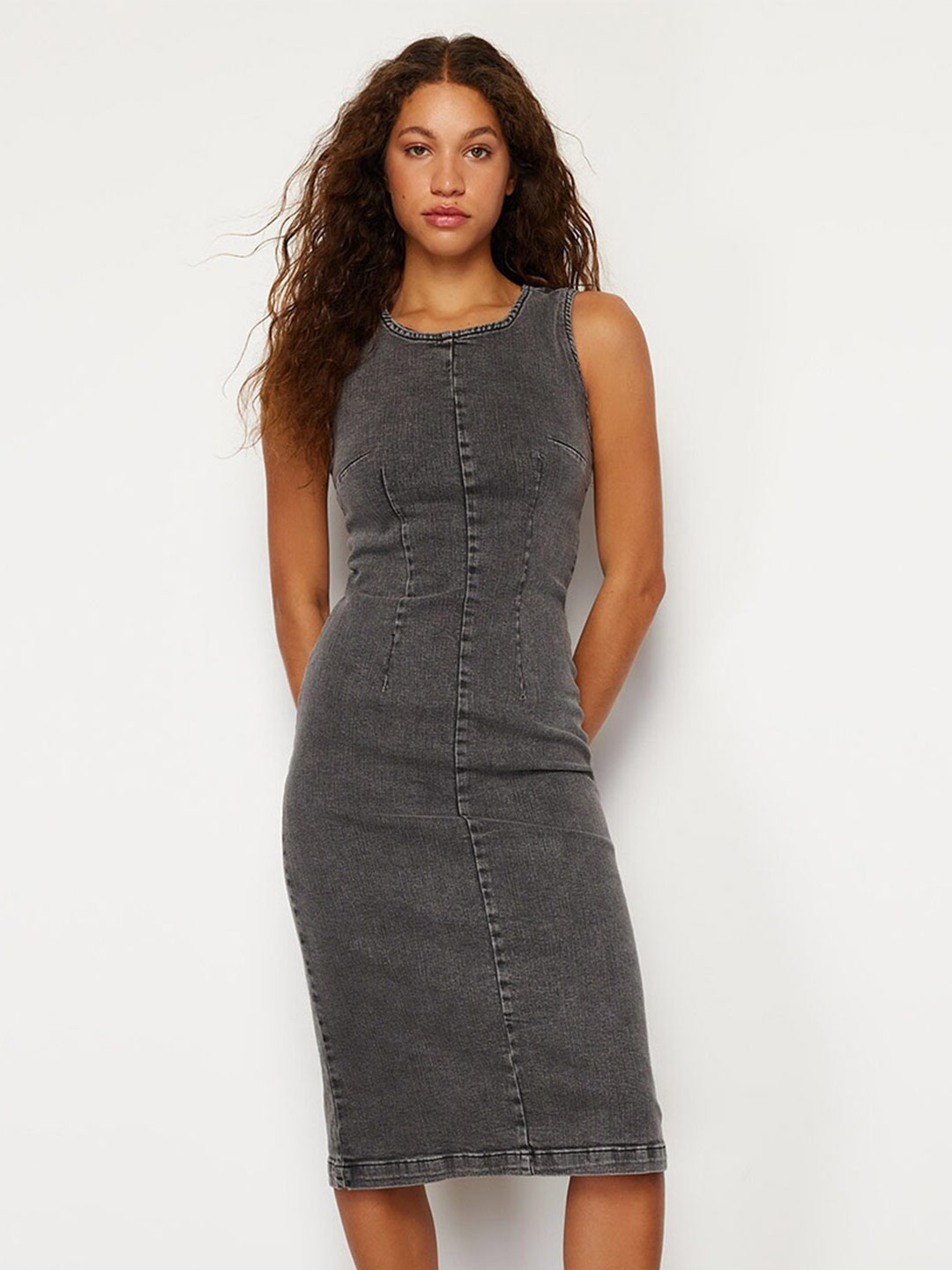 

Trendyol Women Denim Sheath Midi Dress, Grey