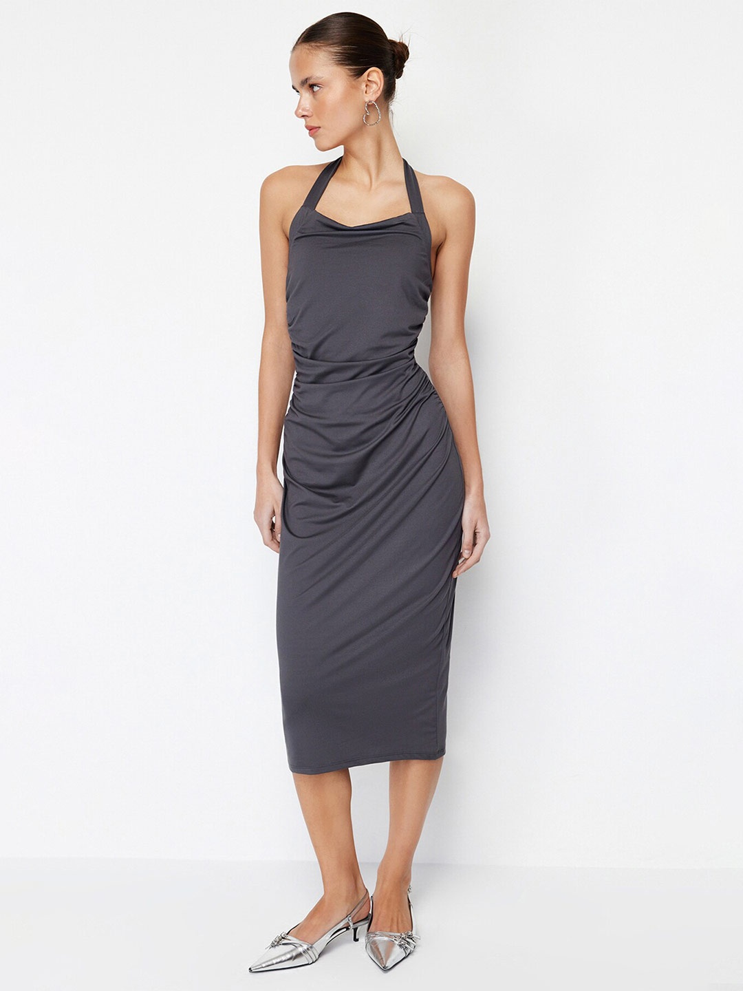 

Trendyol Women Halter neck Sheath Midi Dress, Grey