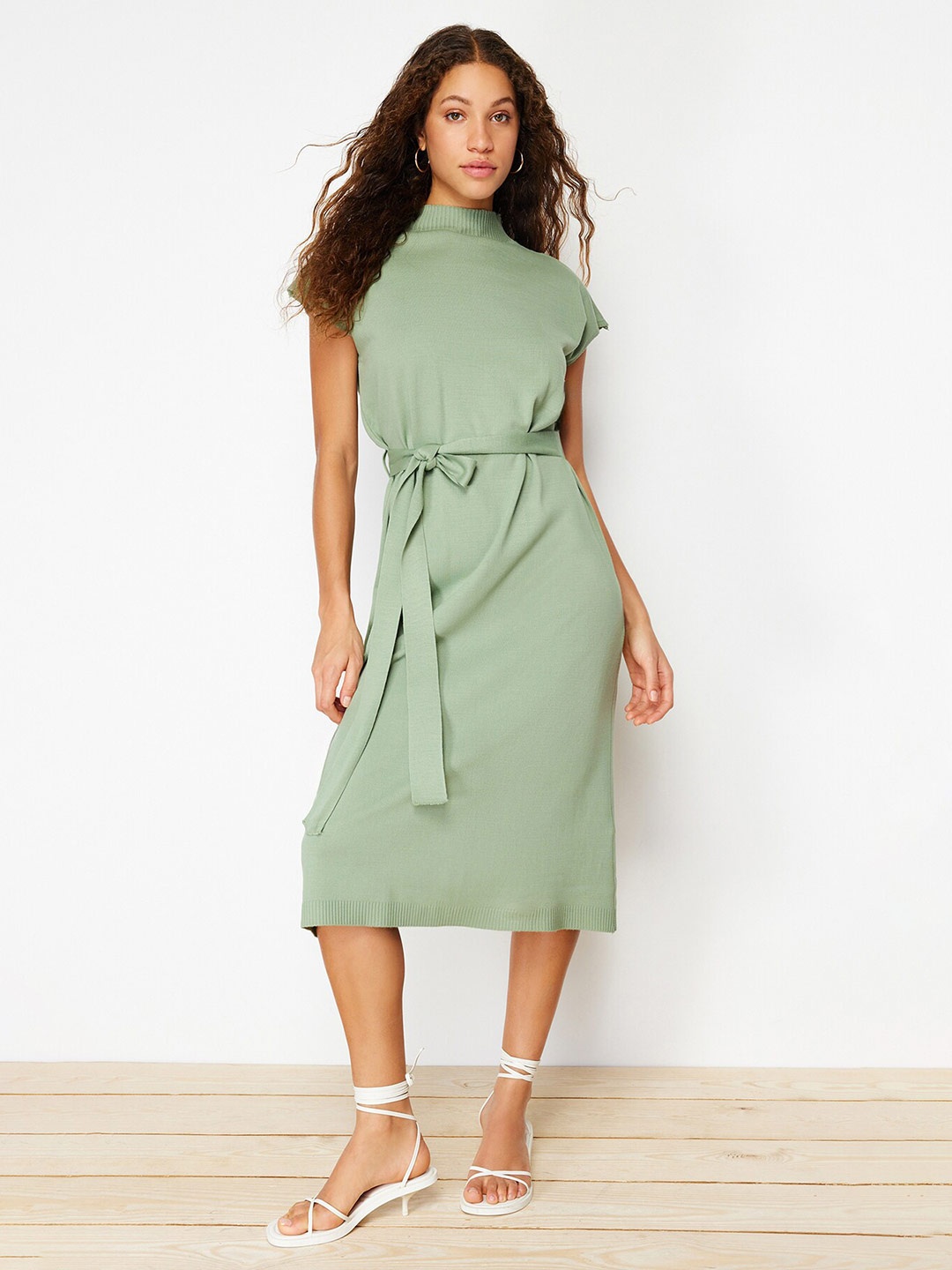 

Trendyol Women Solid Mock Neck With Tie-Ups Detail Sheath Midi Dress, Green