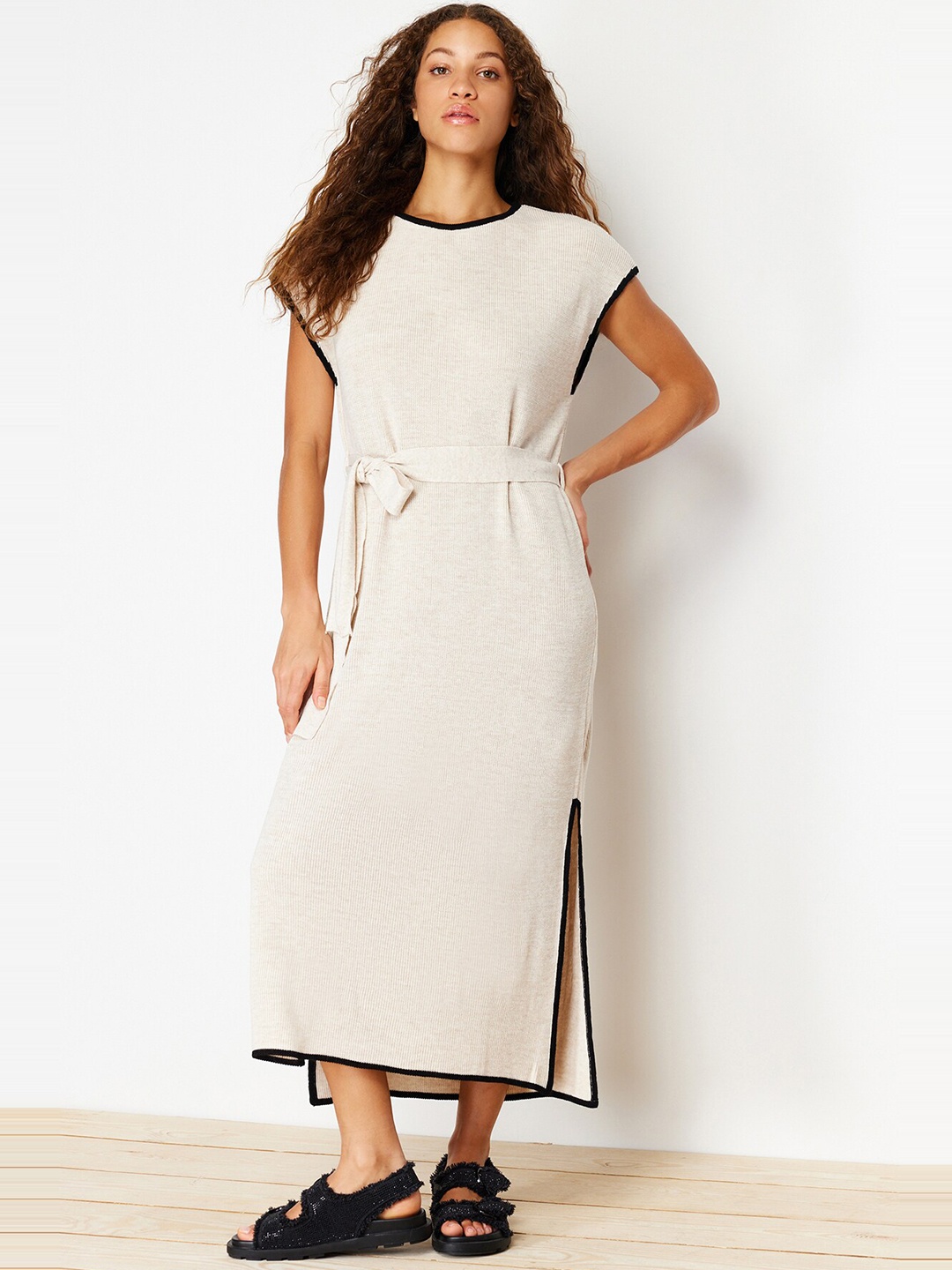 

Trendyol A-Line Solid Midi Dress, White
