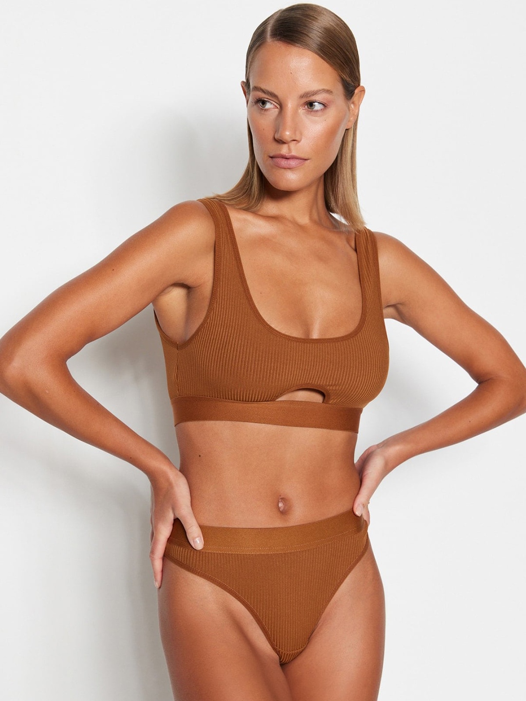 

Trendyol Ribbed Lingerie Set, Brown
