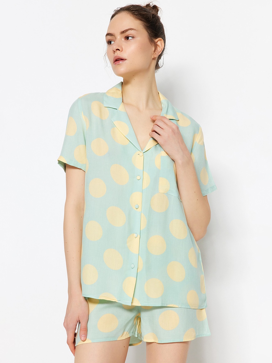 

Trendyol Women Polka Dot Printed Night suit, Green