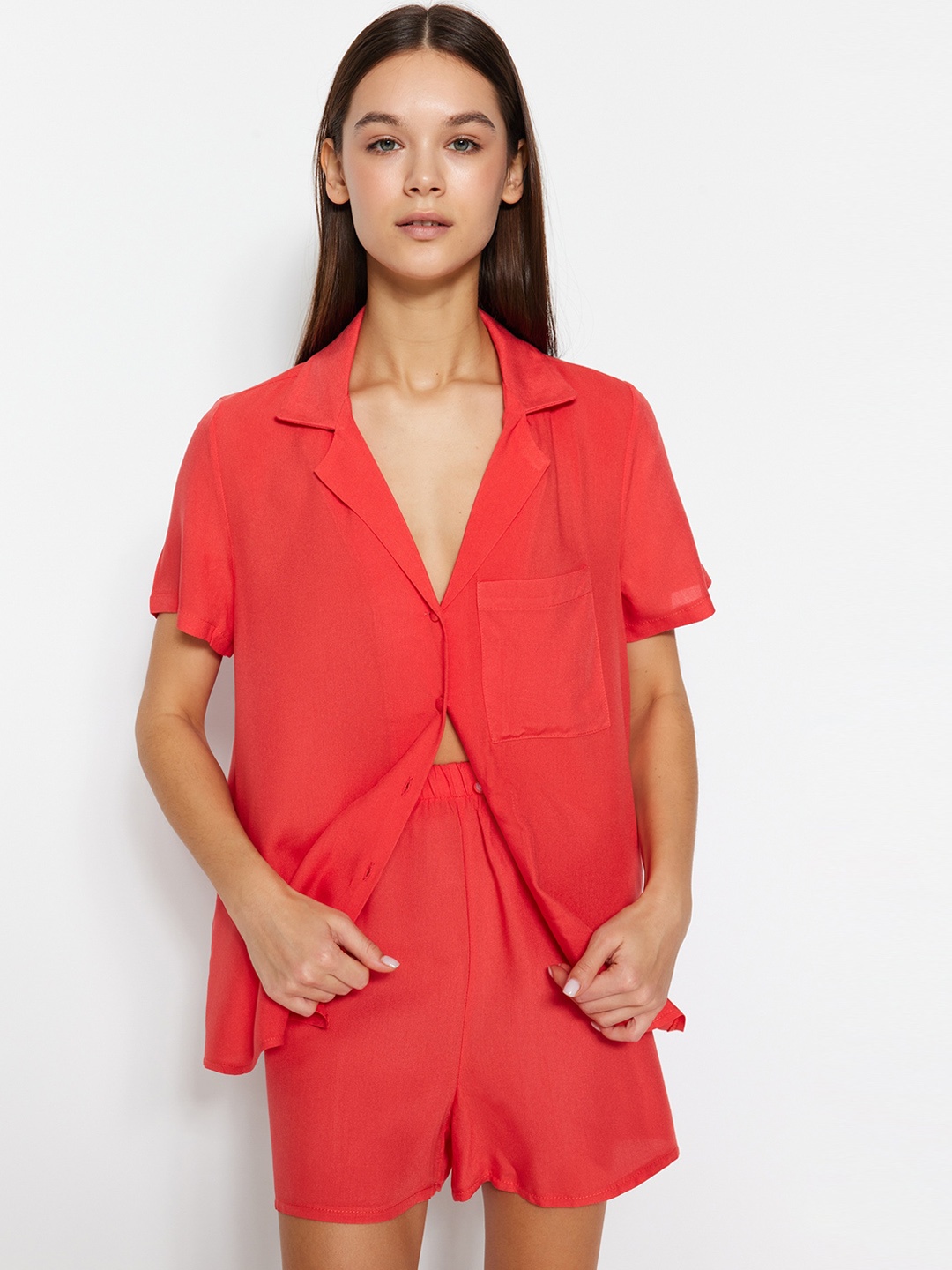

Trendyol Women Solid Printed Night suit, Red