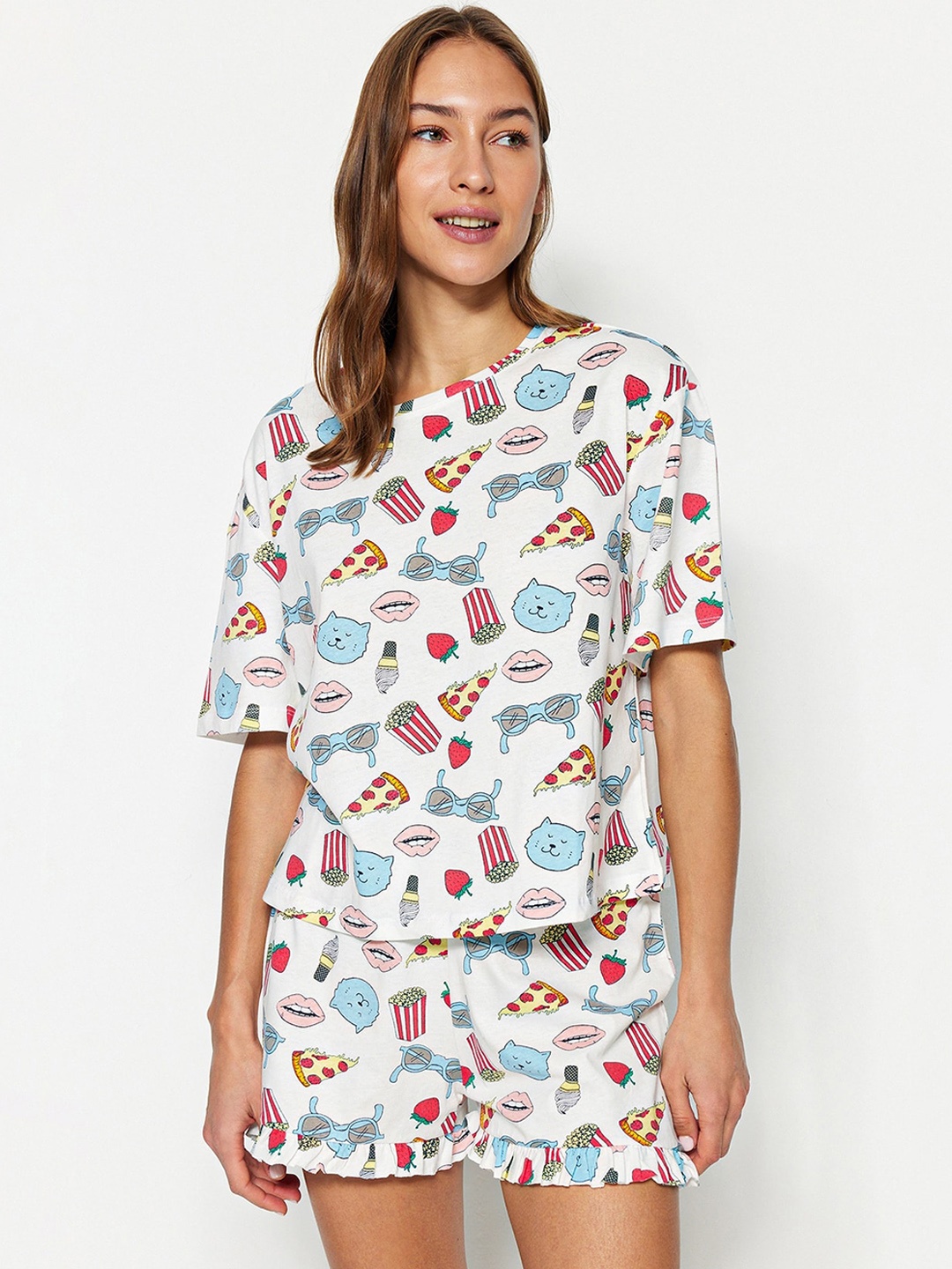 

Trendyol Women Printed Night suit, White