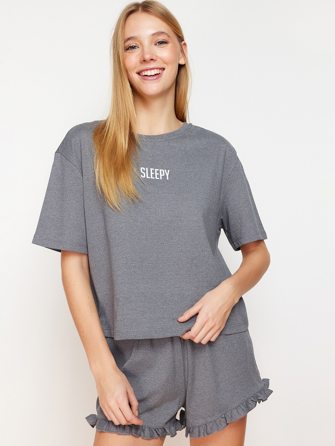 

Trendyol Women Night suit, Grey