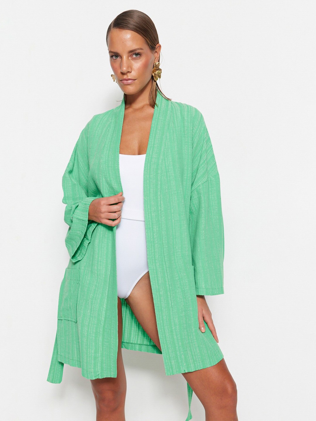 

Trendyol Knee Length Open Front Bath Robe, Sea green
