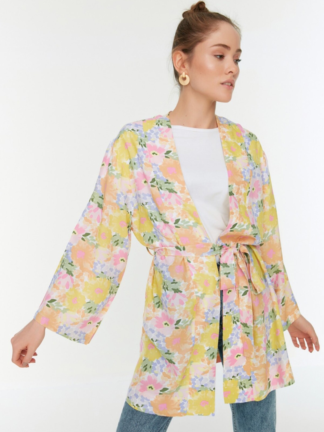 

Trendyol Floral Printed Long Sleeves Robe With Fabric Belt, Pink