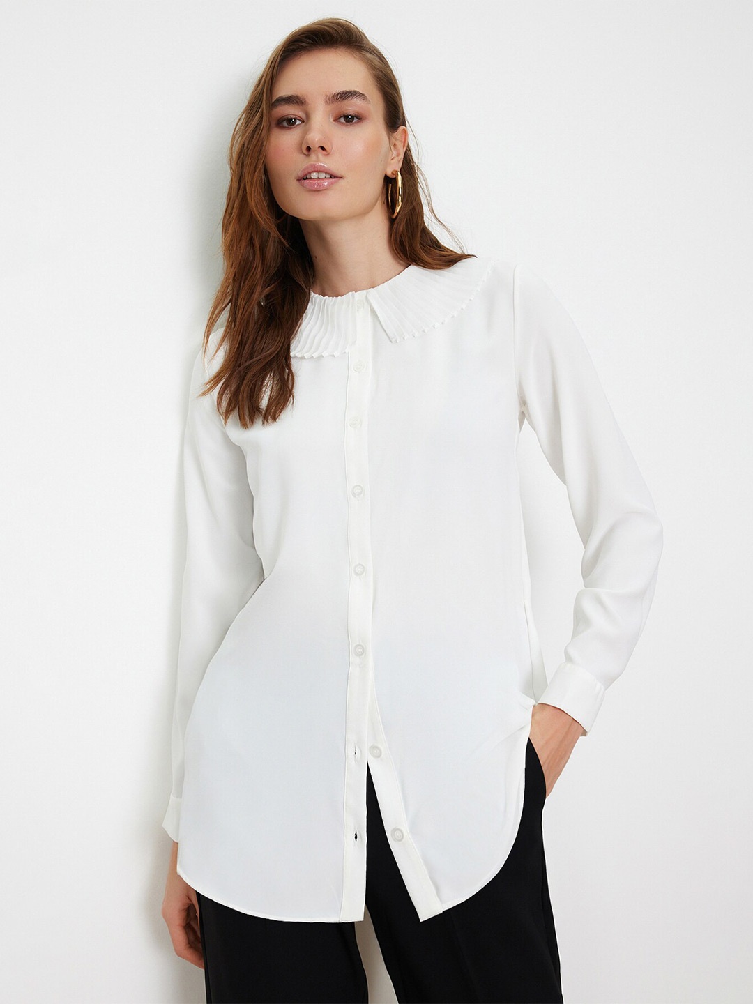 

Trendyol Women Opaque Casual Shirt, Na