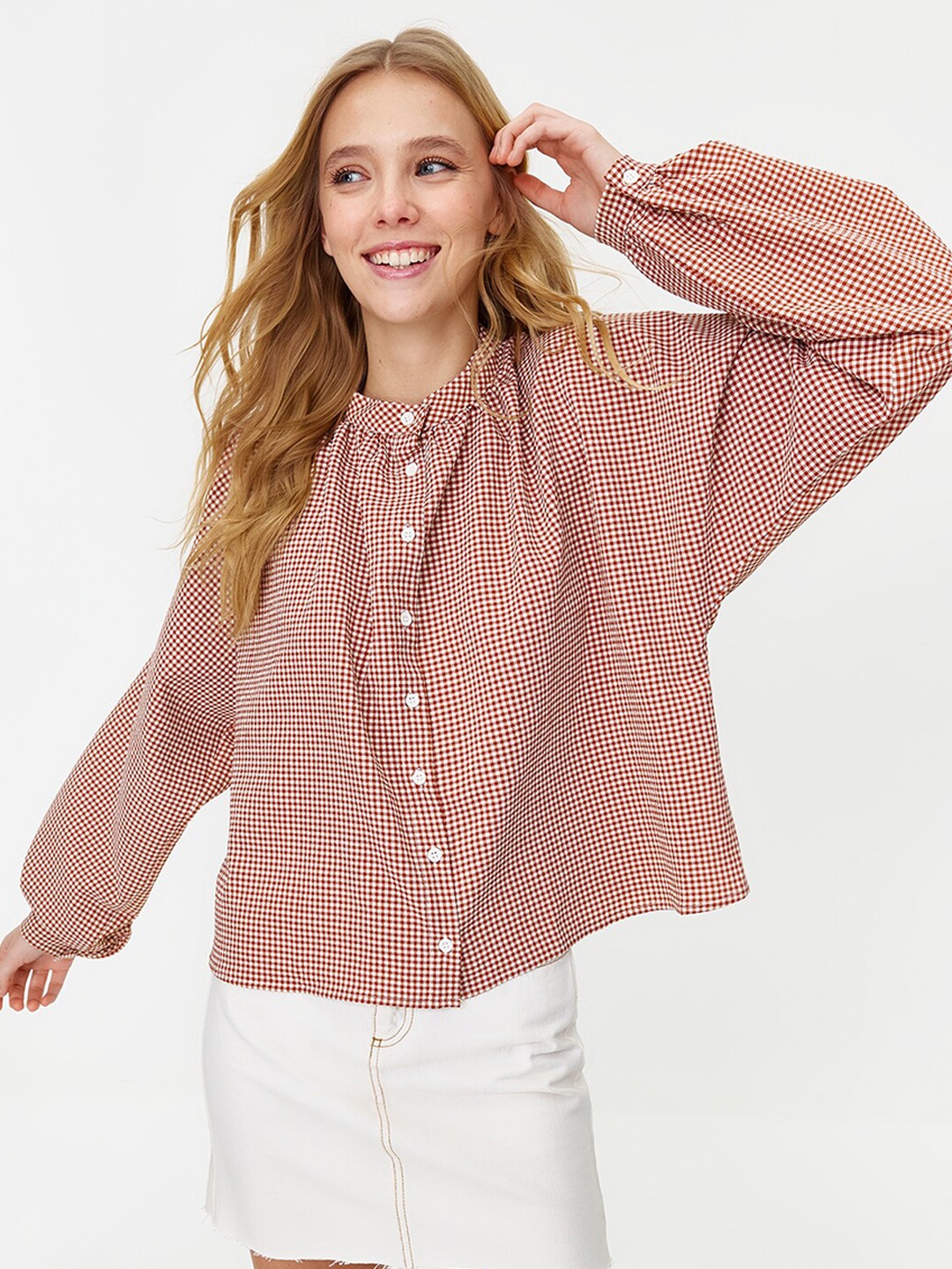 

Trendyol Women Opaque Striped Casual Shirt, Na