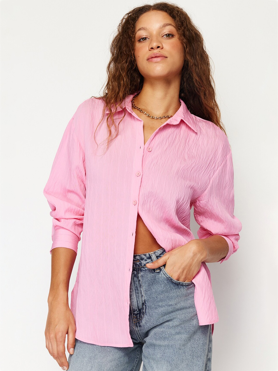 

Trendyol Women Opaque Casual Shirt, Na