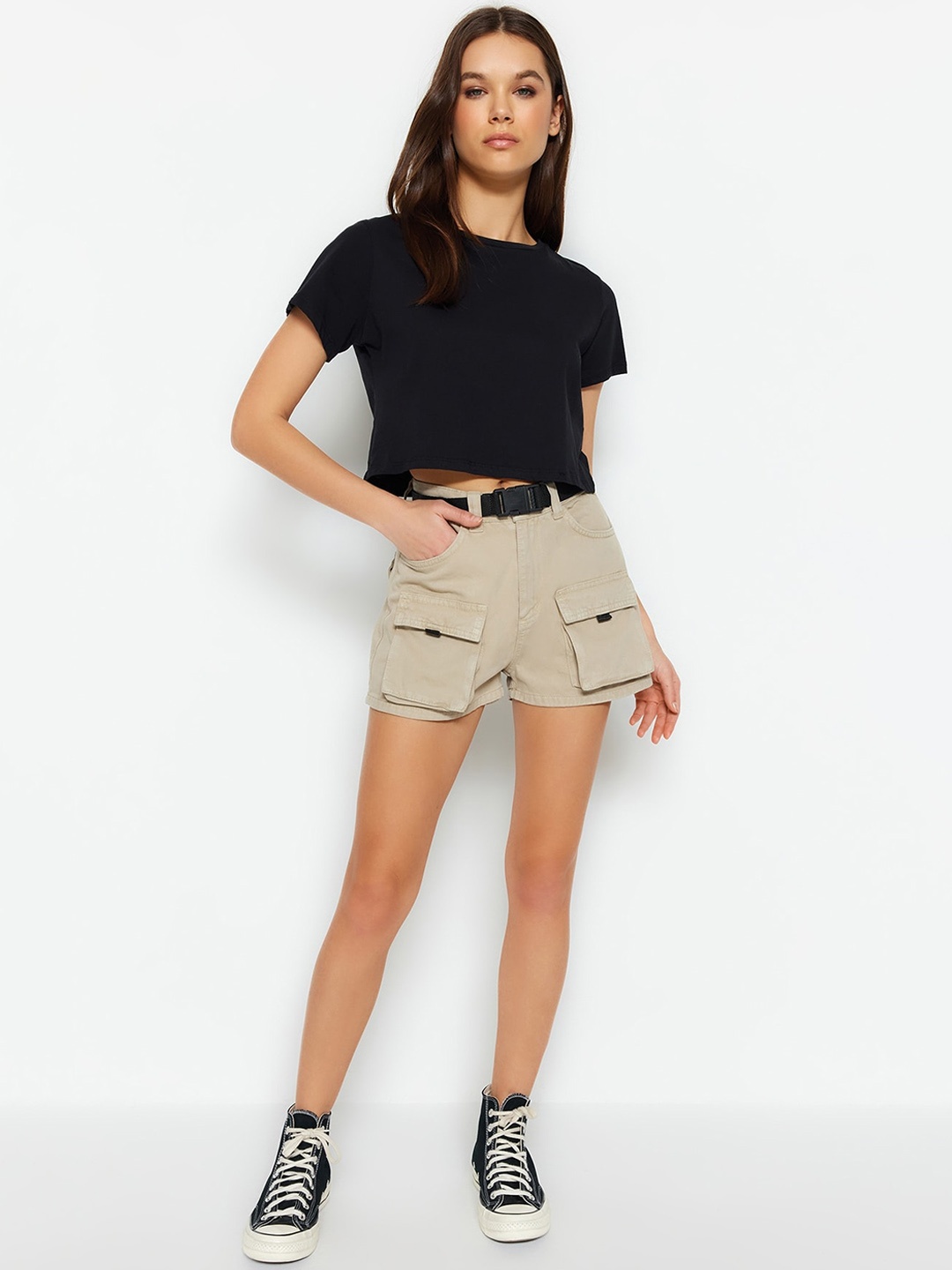 

Trendyol Women Mid Rise Pure Cotton Chino Shorts, Beige